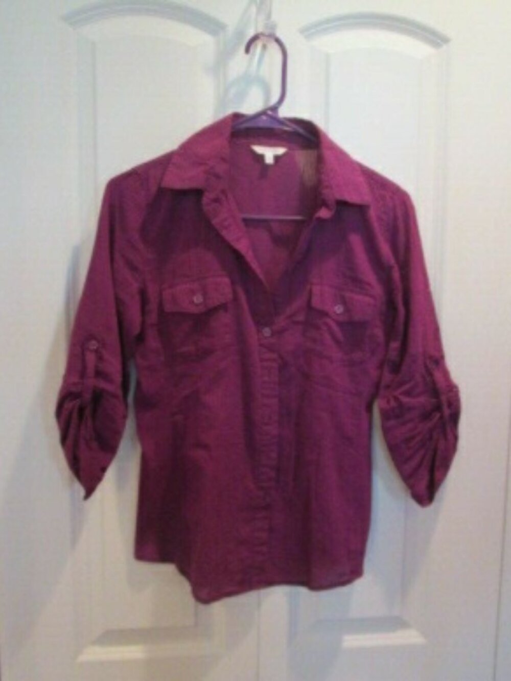 Maurices Plum Button Down Fitted 3/4 Sleeve Blouse Size M